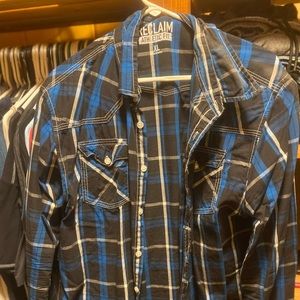 Buckle Long Sleeve Flannel